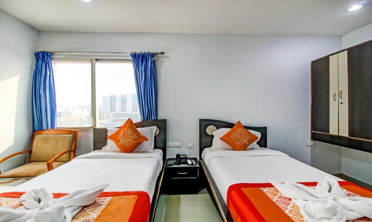 Hotel S Y N Residency Haidarábád Kültér fotó