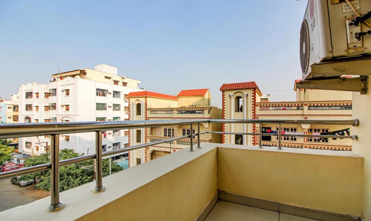 Hotel S Y N Residency Haidarábád Kültér fotó
